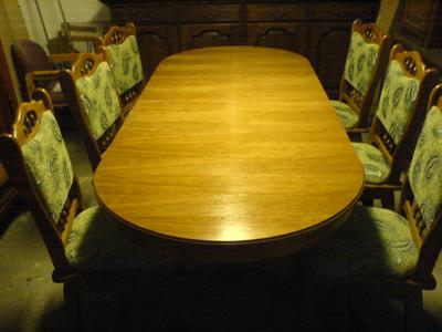 asztal szkekel